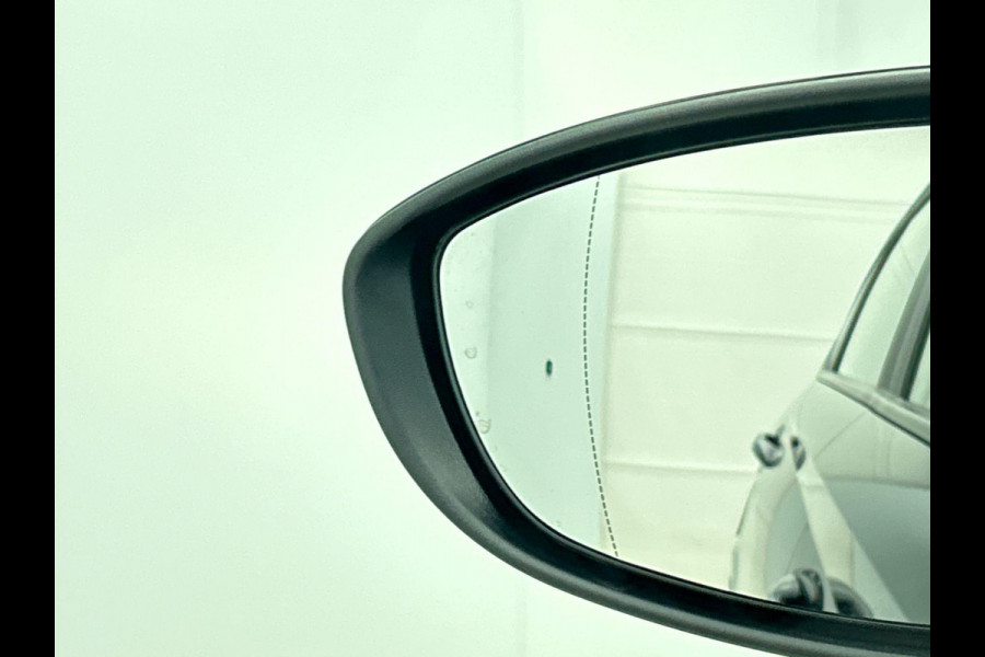 Hyundai i20 1.0 T-GDI Comfort | Navigatie | Apple Carplay/ Android Auto | Camera | Stoel/Stuurverwarming  | 16 Inch Lichtmetalen Velgen | Privacy Glass | Climate Control |