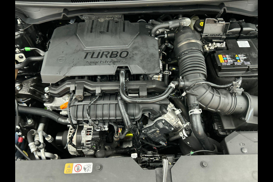 Hyundai i20 1.0 T-GDI Comfort | Navigatie | Apple Carplay/ Android Auto | Camera | Stoel/Stuurverwarming  | 16 Inch Lichtmetalen Velgen | Privacy Glass | Climate Control |