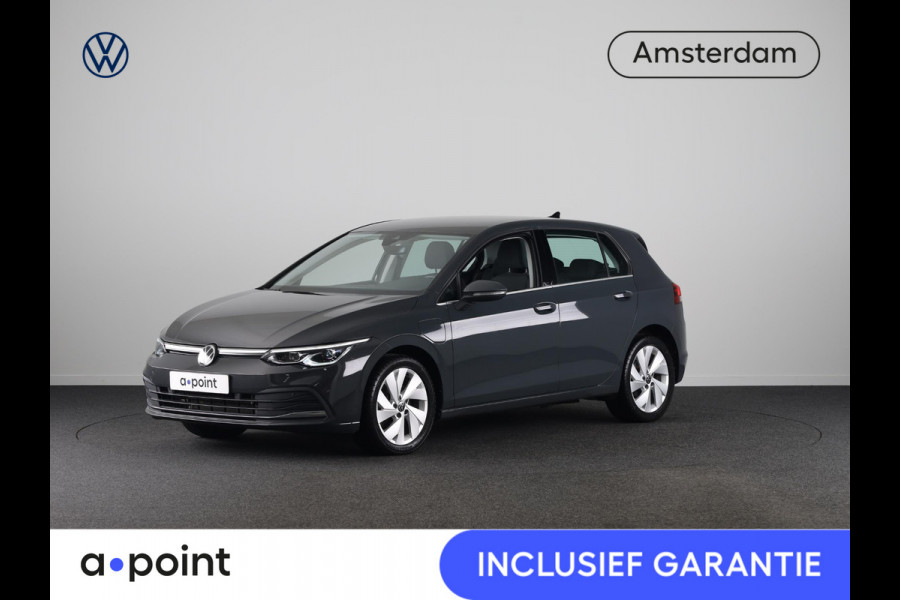 Volkswagen Golf 1.4 eHybrid Style 204 PK DSG PHEV | Navigatie | 17 inch LM velgen | Stoel- en Stuurverwarming |