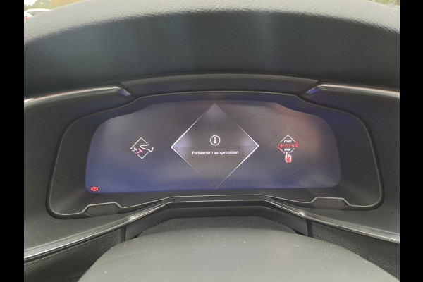 DS 7 Crossback 1.2 PureTech Executive | Automaat | Pano | Trekhaak| LED | Navi | Camera | Keyless |