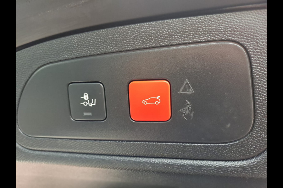 DS 7 Crossback 1.2 PureTech Executive | Automaat | Pano | Trekhaak| LED | Navi | Camera | Keyless |