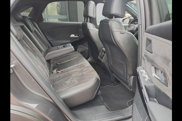 DS 7 Crossback 1.2 PureTech Executive | Automaat | Pano | Trekhaak| LED | Navi | Camera | Keyless |