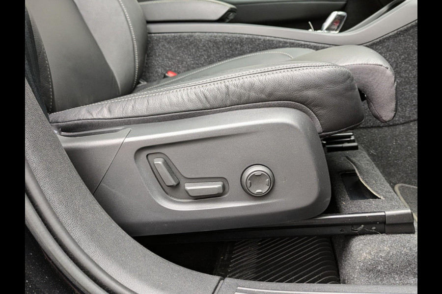 Volvo XC40 2.0 B3 Ultimate Bright|Panodak|Sportstoelen|Leder|Memory|Adaptive-Cruise|Stoel/Stuurverwarming|Harman/Kardon