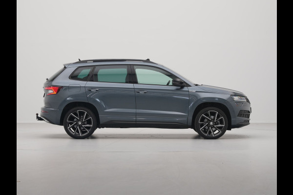 Škoda Karoq 1.5 TSI 150pk DSG Sportline Business Leer Panorama dak Trekhaak Canton 342 Škoda Karoq 1.5 TSI 150pk DSG Sportline Business Leer Panorama dak Trekhaak Canton 342