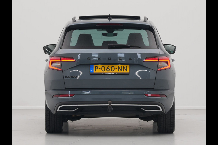 Škoda Karoq 1.5 TSI 150pk DSG Sportline Business Leer Panorama dak Trekhaak Canton 342 Škoda Karoq 1.5 TSI 150pk DSG Sportline Business Leer Panorama dak Trekhaak Canton 342