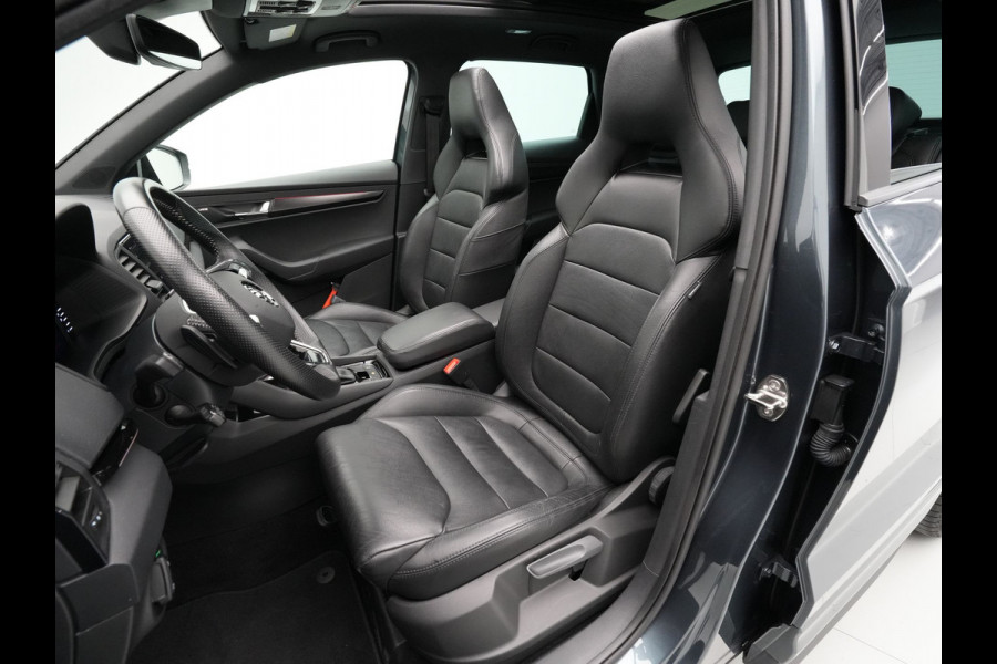 Škoda Karoq 1.5 TSI 150pk DSG Sportline Business Leer Panorama dak Trekhaak Canton 342 Škoda Karoq 1.5 TSI 150pk DSG Sportline Business Leer Panorama dak Trekhaak Canton 342