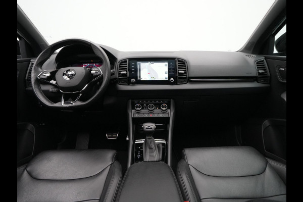 Škoda Karoq 1.5 TSI 150pk DSG Sportline Business Leer Panorama dak Trekhaak Canton 342 Škoda Karoq 1.5 TSI 150pk DSG Sportline Business Leer Panorama dak Trekhaak Canton 342