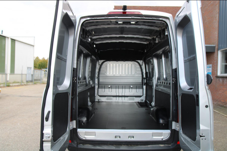 Maxus eDeliver 9 L3H3 72 kWh / Nieuw / BPM VRIJ / Camera / App connect / Keyless Maxus eDeliver 9 L3H3 72 kWh / Nieuw / BPM VRIJ / Camera / App connect / Keyless