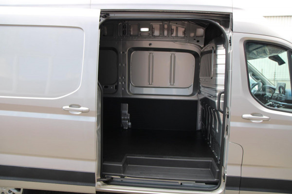 Maxus eDeliver 9 L3H3 72 kWh / Nieuw / BPM VRIJ / Camera / App connect / Keyless Maxus eDeliver 9 L3H3 72 kWh / Nieuw / BPM VRIJ / Camera / App connect / Keyless