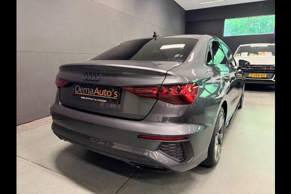 Audi A3 Limousine 35 TFSI 2X S-LINE BLACK-LINE V-COCKPIT/NAVI/DAB/CARPLAY/ECC/PDC/CRUISE/// Audi A3 Limousine 35 TFSI 2X S-LINE BLACK-LINE V-COCKPIT/NAVI/DAB/CARPLAY/ECC/PDC/CRUISE///