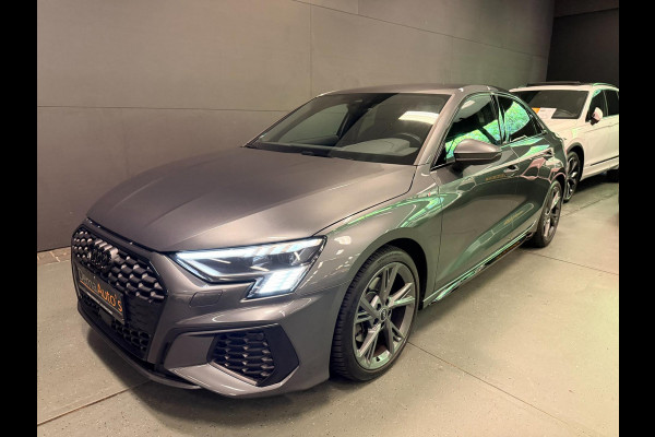 Audi A3 Limousine 35 TFSI 2X S-LINE BLACK-LINE V-COCKPIT/NAVI/DAB/CARPLAY/ECC/PDC/CRUISE/// Audi A3 Limousine 35 TFSI 2X S-LINE BLACK-LINE V-COCKPIT/NAVI/DAB/CARPLAY/ECC/PDC/CRUISE///