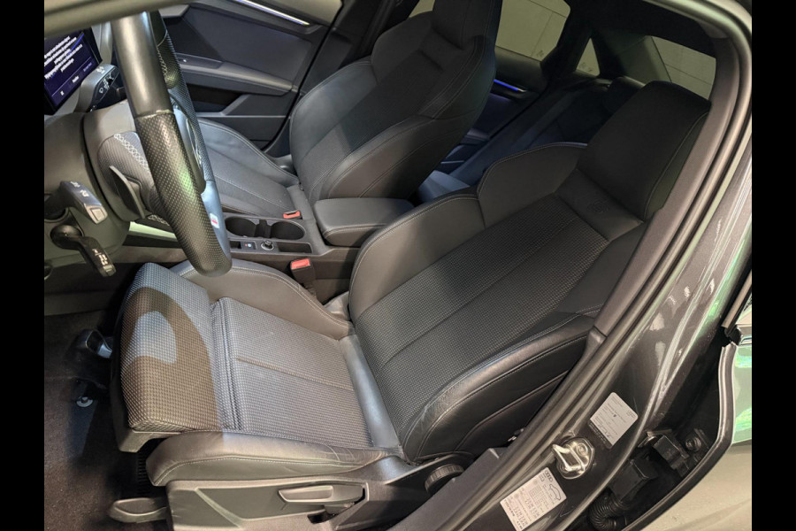 Audi A3 Limousine 35 TFSI 2X S-LINE BLACK-LINE V-COCKPIT/NAVI/DAB/CARPLAY/ECC/PDC/CRUISE/// Audi A3 Limousine 35 TFSI 2X S-LINE BLACK-LINE V-COCKPIT/NAVI/DAB/CARPLAY/ECC/PDC/CRUISE///