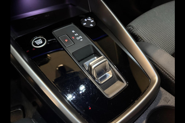Audi A3 Limousine 35 TFSI 2X S-LINE BLACK-LINE V-COCKPIT/NAVI/DAB/CARPLAY/ECC/PDC/CRUISE/// Audi A3 Limousine 35 TFSI 2X S-LINE BLACK-LINE V-COCKPIT/NAVI/DAB/CARPLAY/ECC/PDC/CRUISE///