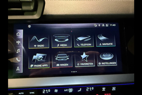 Audi A3 Limousine 35 TFSI 2X S-LINE BLACK-LINE V-COCKPIT/NAVI/DAB/CARPLAY/ECC/PDC/CRUISE/// Audi A3 Limousine 35 TFSI 2X S-LINE BLACK-LINE V-COCKPIT/NAVI/DAB/CARPLAY/ECC/PDC/CRUISE///