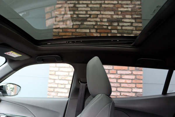 Peugeot 2008 1.2 PureTech GT Pack Aut8 | Adpatieve Cruise Control | Panoramadak | Focal Sound System | Sfeerverlichting | Camera | Keyless Go | 3D-Display | Stoelverwarming | Full Led | Peugeot 2008 1.2 PureTech GT Pack Aut8 | Adpatieve Cruise Control | Panoramadak | Focal Sound System | Sfeerverlichting | Camera | Keyless Go | 3D-Display | Stoelverwarming | Full Led |