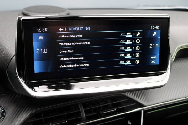 Peugeot 2008 1.2 PureTech GT Pack Aut8 | Adpatieve Cruise Control | Panoramadak | Focal Sound System | Sfeerverlichting | Camera | Keyless Go | 3D-Display | Stoelverwarming | Full Led | Peugeot 2008 1.2 PureTech GT Pack Aut8 | Adpatieve Cruise Control | Panoramadak | Focal Sound System | Sfeerverlichting | Camera | Keyless Go | 3D-Display | Stoelverwarming | Full Led |