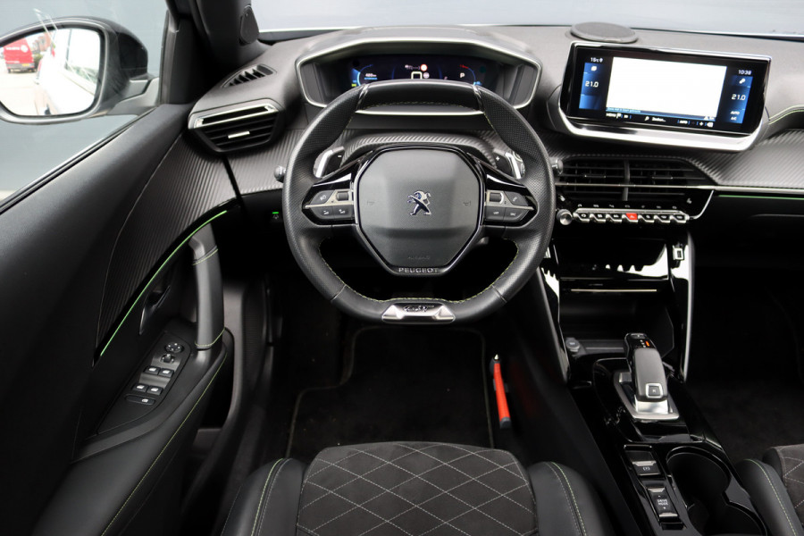 Peugeot 2008 1.2 PureTech GT Pack Aut8 | Adpatieve Cruise Control | Panoramadak | Focal Sound System | Sfeerverlichting | Camera | Keyless Go | 3D-Display | Stoelverwarming | Full Led | Peugeot 2008 1.2 PureTech GT Pack Aut8 | Adpatieve Cruise Control | Panoramadak | Focal Sound System | Sfeerverlichting | Camera | Keyless Go | 3D-Display | Stoelverwarming | Full Led |