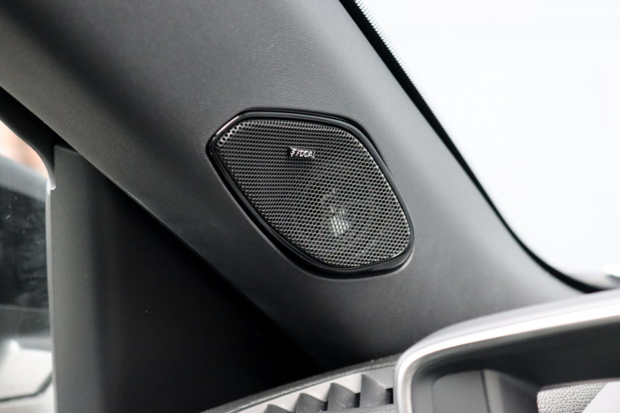Peugeot 2008 1.2 PureTech GT Pack Aut8 | Adpatieve Cruise Control | Panoramadak | Focal Sound System | Sfeerverlichting | Camera | Keyless Go | 3D-Display | Stoelverwarming | Full Led | Peugeot 2008 1.2 PureTech GT Pack Aut8 | Adpatieve Cruise Control | Panoramadak | Focal Sound System | Sfeerverlichting | Camera | Keyless Go | 3D-Display | Stoelverwarming | Full Led |