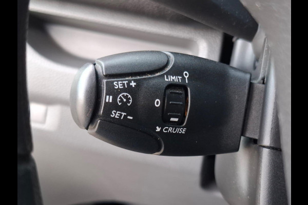 Citroën Jumpy 1.5 BlueHDI 100 XS Club AIRCO / CARPLAY / NAVI / CRUISE CONTROLE / DUBBELE SCHUIFDEUR