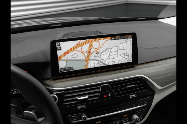BMW 6 Serie Gran Turismo 640i xDrive - Integral Active Steering - Stoelverwarming Voor+Achter - GT