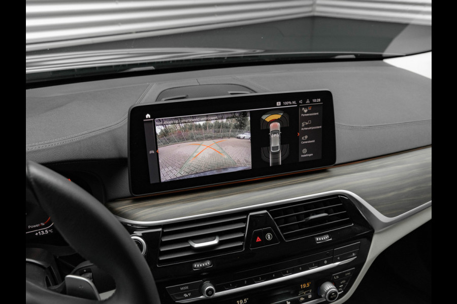 BMW 6 Serie Gran Turismo 640i xDrive - Integral Active Steering - Stoelverwarming Voor+Achter - GT