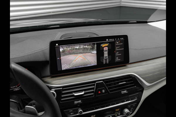 BMW 6 Serie Gran Turismo 640i xDrive - Integral Active Steering - Stoelverwarming Voor+Achter - GT