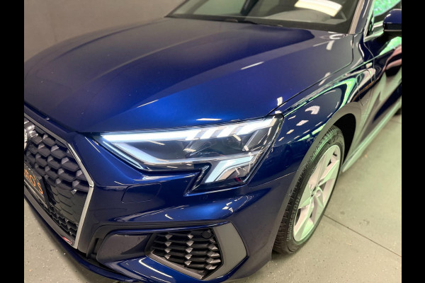 Audi A3 Sportback 40 TFSI 2X S-LINE V-COCKPIT/DAB/CARPLAY/NAVI/LED/SFEERVERL///
