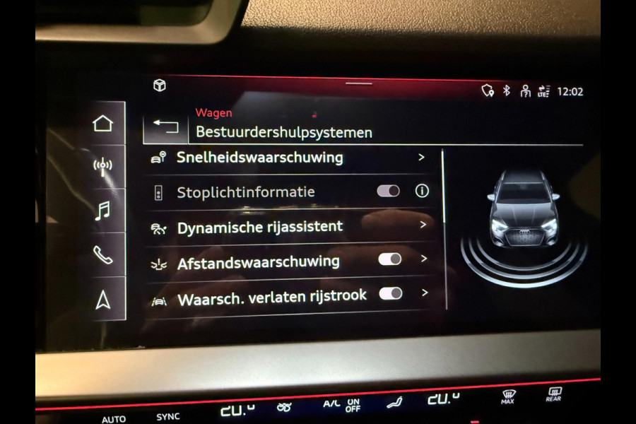 Audi A3 Sportback 40 TFSI 2X S-LINE V-COCKPIT/DAB/CARPLAY/NAVI/LED/SFEERVERL///
