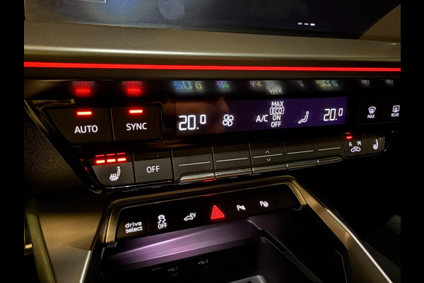 Audi A3 Sportback 40 TFSI 2X S-LINE V-COCKPIT/DAB/CARPLAY/NAVI/LED/SFEERVERL///