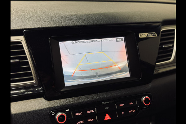 Kia Niro 1.6 GDi Hybrid DynamicLine | Trekhaak | Camera | Navi Kia Niro 1.6 GDi Hybrid DynamicLine | Trekhaak | Camera | Navi