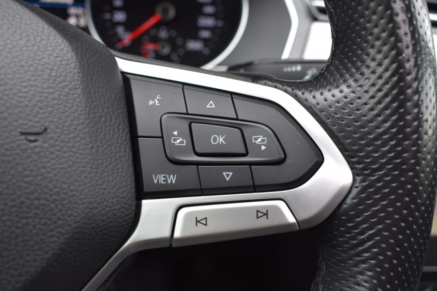 Volkswagen Passat Variant 1.4 TSI PHEV GTE Business Automaat / Pano schuifdak /  Trekhaak / Keyless / Navi / PDC + Camera