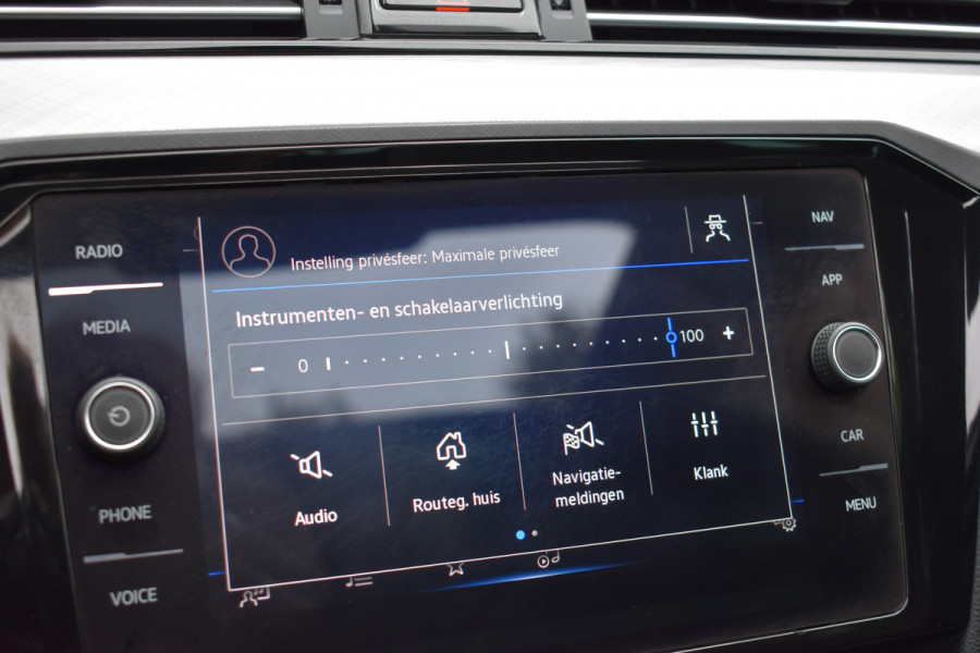 Volkswagen Passat Variant 1.4 TSI PHEV GTE Business Automaat / Pano schuifdak /  Trekhaak / Keyless / Navi / PDC + Camera