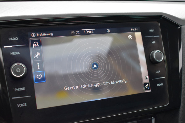 Volkswagen Passat Variant 1.4 TSI PHEV GTE Business Automaat / Pano schuifdak /  Trekhaak / Keyless / Navi / PDC + Camera