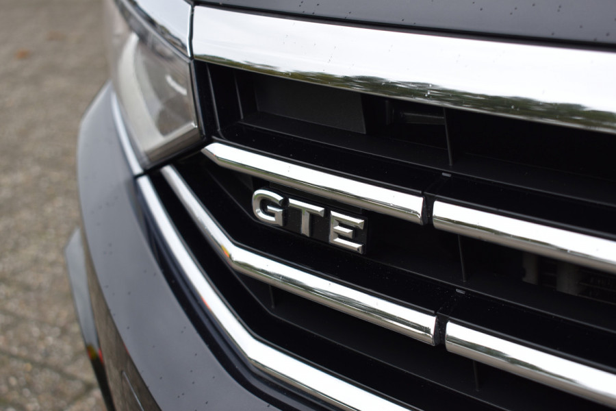 Volkswagen Passat Variant 1.4 TSI PHEV GTE Business Automaat / Pano schuifdak /  Trekhaak / Keyless / Navi / PDC + Camera