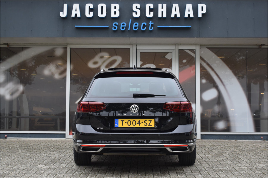 Volkswagen Passat Variant 1.4 TSI PHEV GTE Business Automaat / Pano schuifdak /  Trekhaak / Keyless / Navi / PDC + Camera