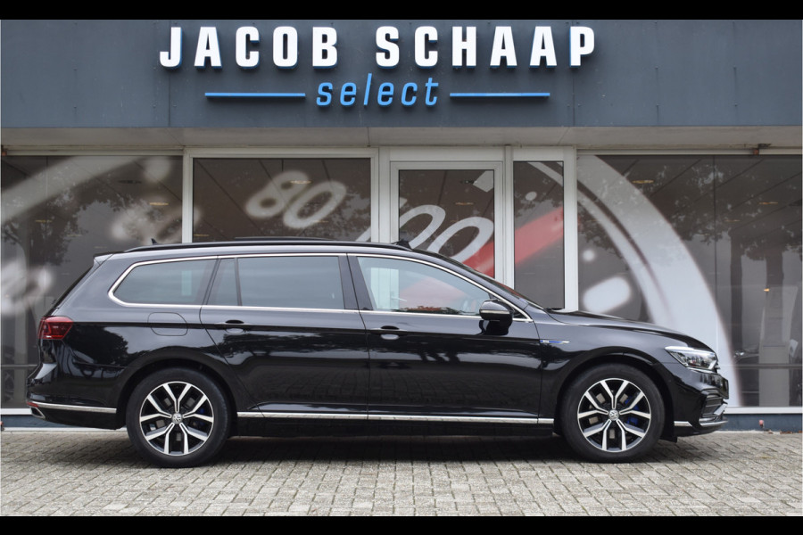 Volkswagen Passat Variant 1.4 TSI PHEV GTE Business Automaat / Pano schuifdak /  Trekhaak / Keyless / Navi / PDC + Camera
