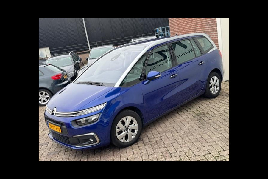Citroën Grand C4 Picasso 1.2 Business - 7 personen - Massage Citroën Grand C4 Picasso 1.2 Business - 7 personen - Massage