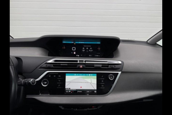 Citroën Grand C4 Picasso 1.2 Business - 7 personen - Massage Citroën Grand C4 Picasso 1.2 Business - 7 personen - Massage