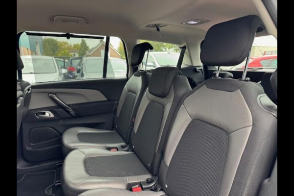 Citroën Grand C4 Picasso 1.2 Business - 7 personen - Massage Citroën Grand C4 Picasso 1.2 Business - 7 personen - Massage