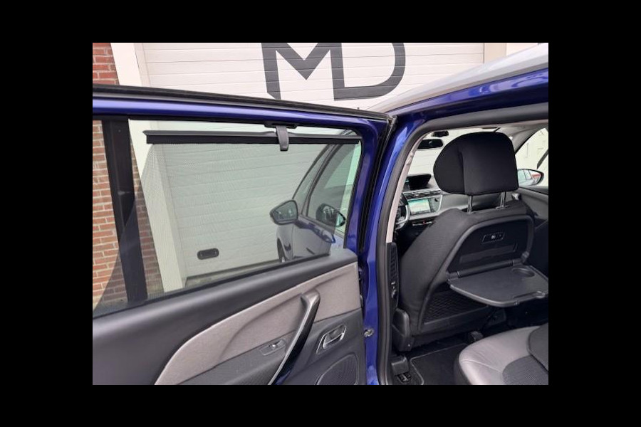 Citroën Grand C4 Picasso 1.2 Business - 7 personen - Massage Citroën Grand C4 Picasso 1.2 Business - 7 personen - Massage
