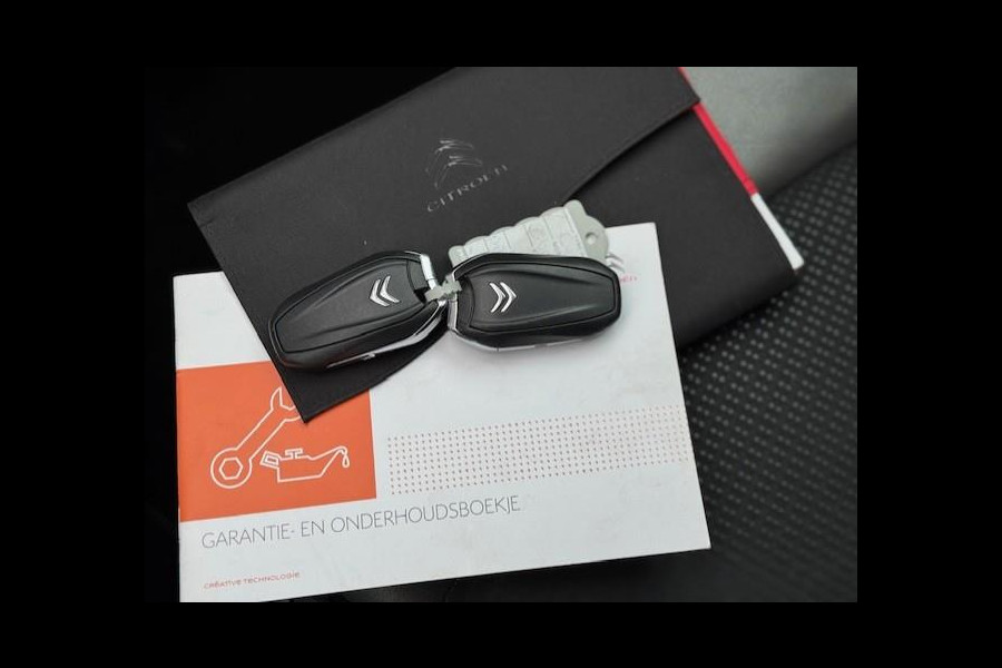Citroën Grand C4 Picasso 1.2 Business - 7 personen - Massage Citroën Grand C4 Picasso 1.2 Business - 7 personen - Massage