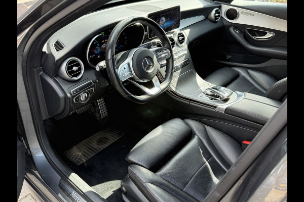 Mercedes-Benz C-Klasse Estate 200 Business Solution AMG | Origineel NL | Multi beam | Parkassist | Dodehoeksensoren | Stoelverwarming Mercedes-Benz C-Klasse Estate 200 Business Solution AMG | Origineel NL | Multi beam | Parkassist | Dodehoeksensoren | Stoelverwarming