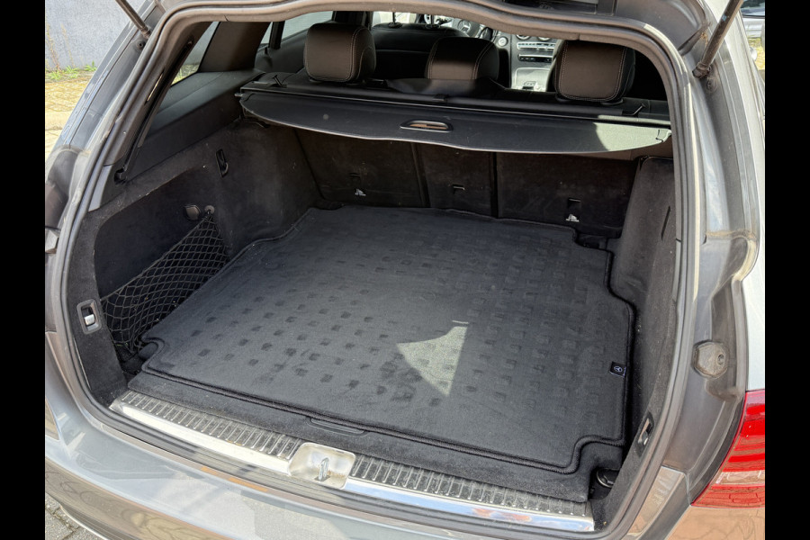 Mercedes-Benz C-Klasse Estate 200 Business Solution AMG | Origineel NL | Multi beam | Parkassist | Dodehoeksensoren | Stoelverwarming Mercedes-Benz C-Klasse Estate 200 Business Solution AMG | Origineel NL | Multi beam | Parkassist | Dodehoeksensoren | Stoelverwarming