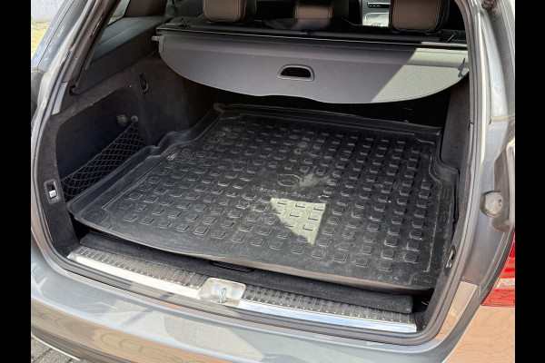 Mercedes-Benz C-Klasse Estate 200 Business Solution AMG | Origineel NL | Multi beam | Parkassist | Dodehoeksensoren | Stoelverwarming Mercedes-Benz C-Klasse Estate 200 Business Solution AMG | Origineel NL | Multi beam | Parkassist | Dodehoeksensoren | Stoelverwarming