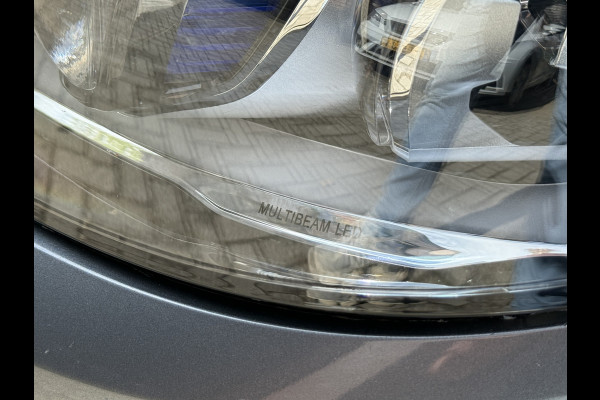 Mercedes-Benz C-Klasse Estate 200 Business Solution AMG | Origineel NL | Multi beam | Parkassist | Dodehoeksensoren | Stoelverwarming Mercedes-Benz C-Klasse Estate 200 Business Solution AMG | Origineel NL | Multi beam | Parkassist | Dodehoeksensoren | Stoelverwarming