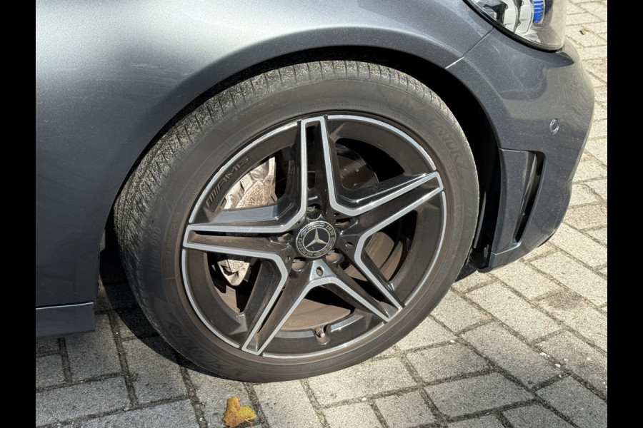 Mercedes-Benz C-Klasse Estate 200 Business Solution AMG | Origineel NL | Multi beam | Parkassist | Dodehoeksensoren | Stoelverwarming Mercedes-Benz C-Klasse Estate 200 Business Solution AMG | Origineel NL | Multi beam | Parkassist | Dodehoeksensoren | Stoelverwarming