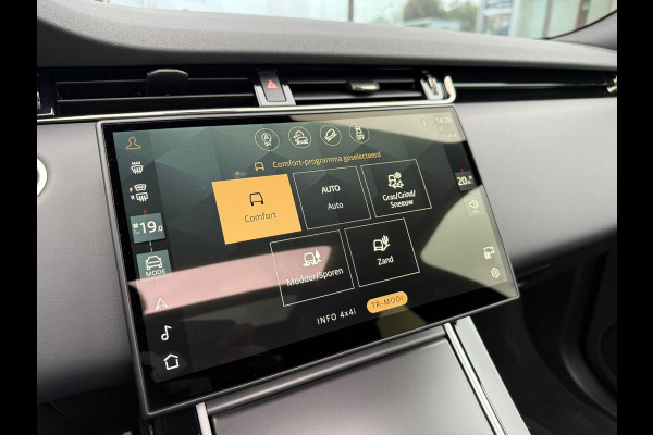 Land Rover Range Rover Evoque 1.5 P300 PHEV AWD Dynamic HSE - Leder - Panoramadak - Blackpack - Navi Land Rover Range Rover Evoque 1.5 P300 PHEV AWD Dynamic HSE - Leder - Panoramadak - Blackpack - Navi