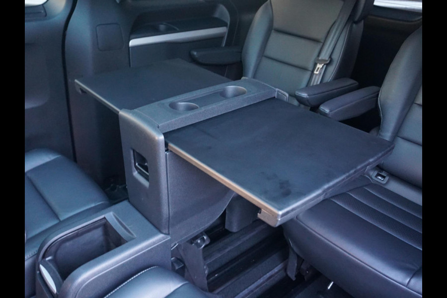 Opel Zafira-e Life 75 kWh 6-persoons VIP uitvoering, voorzien van alle opties Opel Zafira-e Life 75 kWh 6-persoons VIP uitvoering, voorzien van alle opties