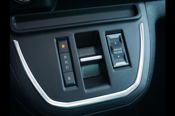 Opel Zafira-e Life 75 kWh 6-persoons VIP uitvoering, voorzien van alle opties Opel Zafira-e Life 75 kWh 6-persoons VIP uitvoering, voorzien van alle opties