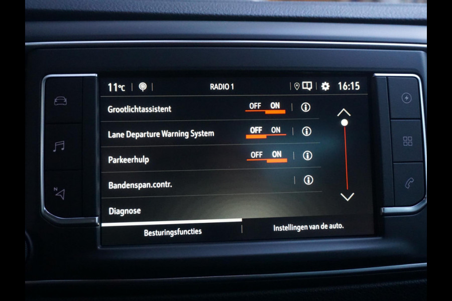 Opel Zafira-e Life 75 kWh 6-persoons VIP uitvoering, voorzien van alle opties Opel Zafira-e Life 75 kWh 6-persoons VIP uitvoering, voorzien van alle opties